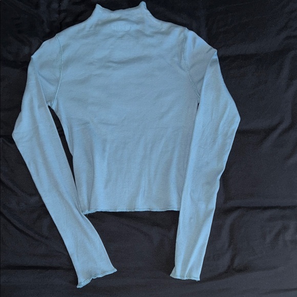 Holster Women’s Light Blue Seam Detail Long Sleeve Mock Neck Top - Picture 3 of 3